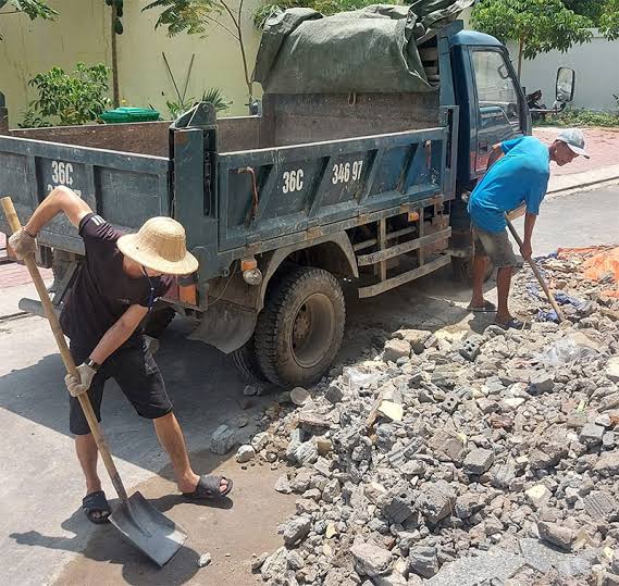 Xe chở xà bần