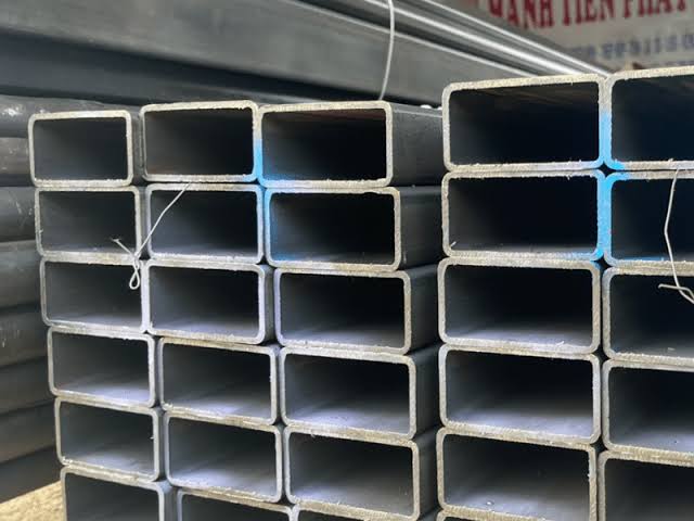 giá xà gồ thép hộp 50x100